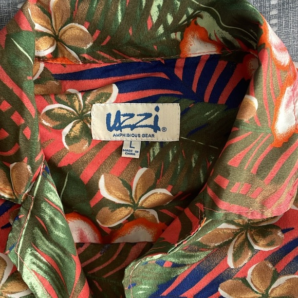 Hawaiian Shirt Button Down Uzzi - Picture 2 of 4